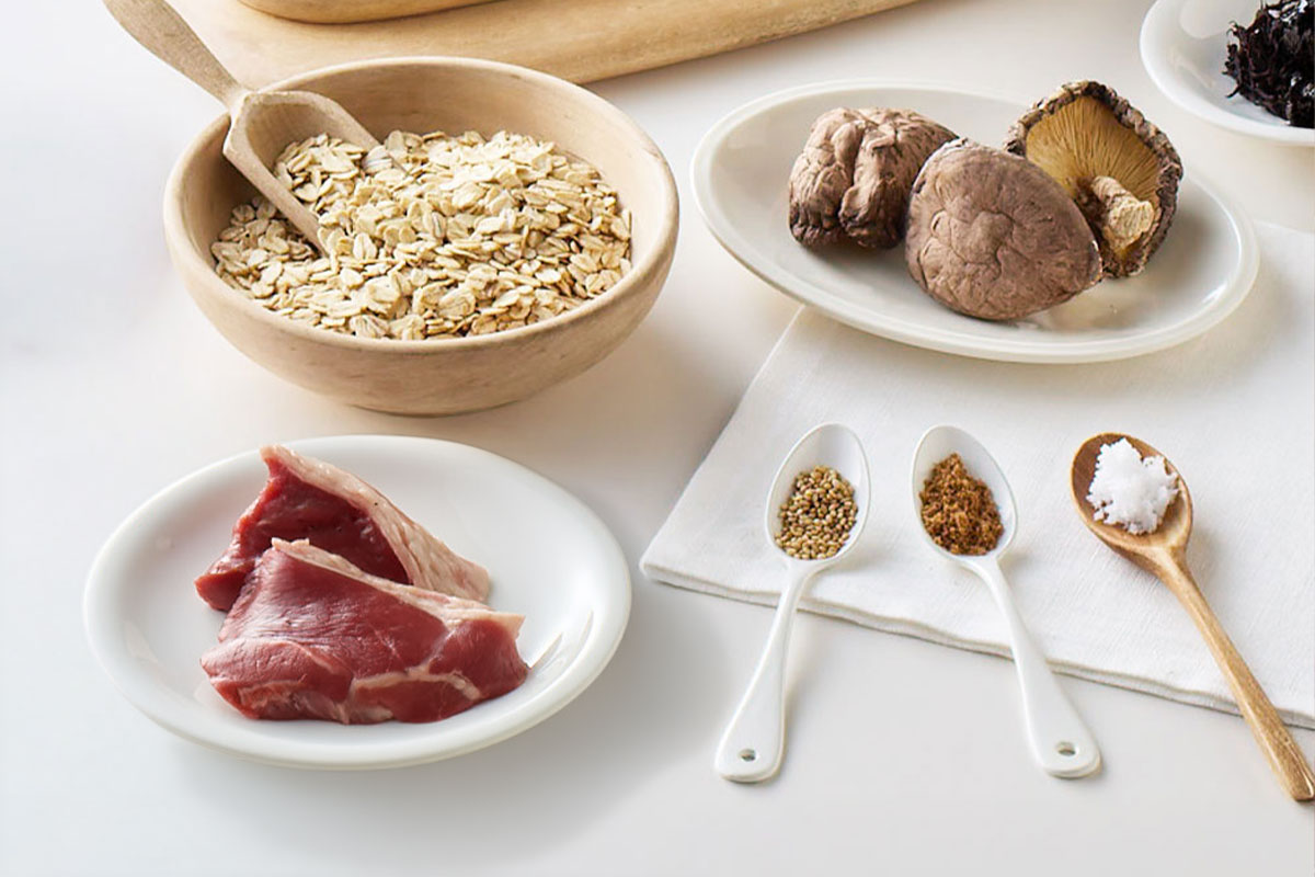 ShareZまごころごはん 羊の原材料イメージ（野菜と羊肉）